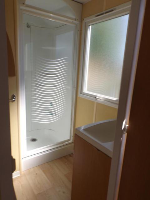 Escapades Ensoleillees Climatisation Television 3*